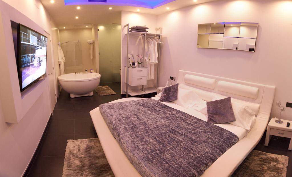 Sisu Boutique Hotel (Adults Only) Marbella Ruang foto